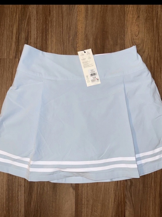 CALIA by Carrie Underwood Pants - CALIA by Carrie Underwood Light Blue Athletic Skort with White Stripes